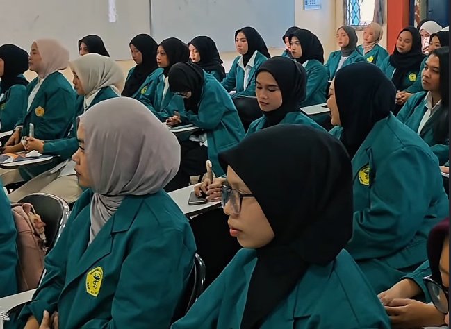 YUDISIUM ANGKATAN XII AKADEMI FARMASI BUMI SILIWANGI